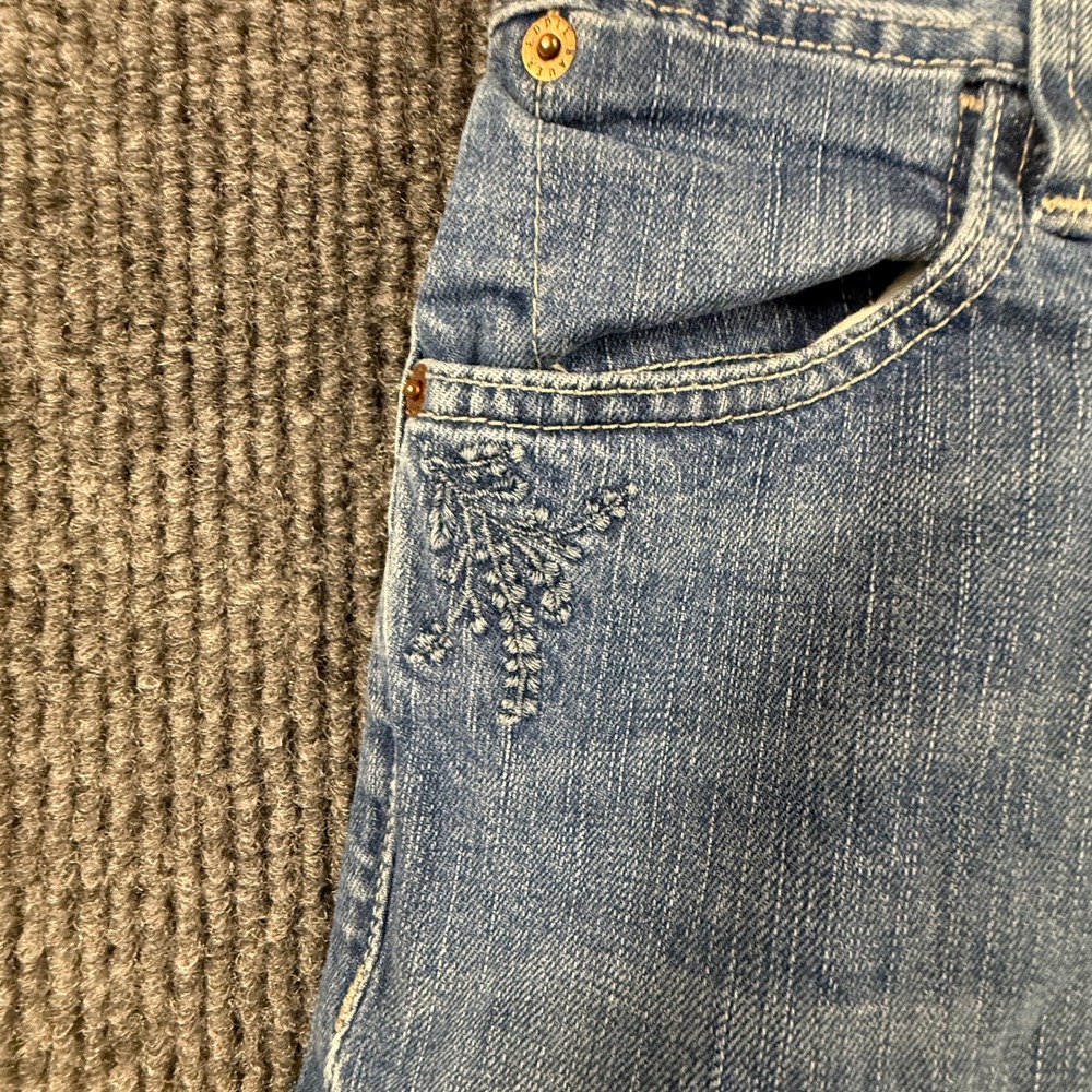 Eddie Bauer VTG Womens 6R Jean Embroidered Floral Pocket Cuffed Crop Medium Wash - Picture 11 of 16